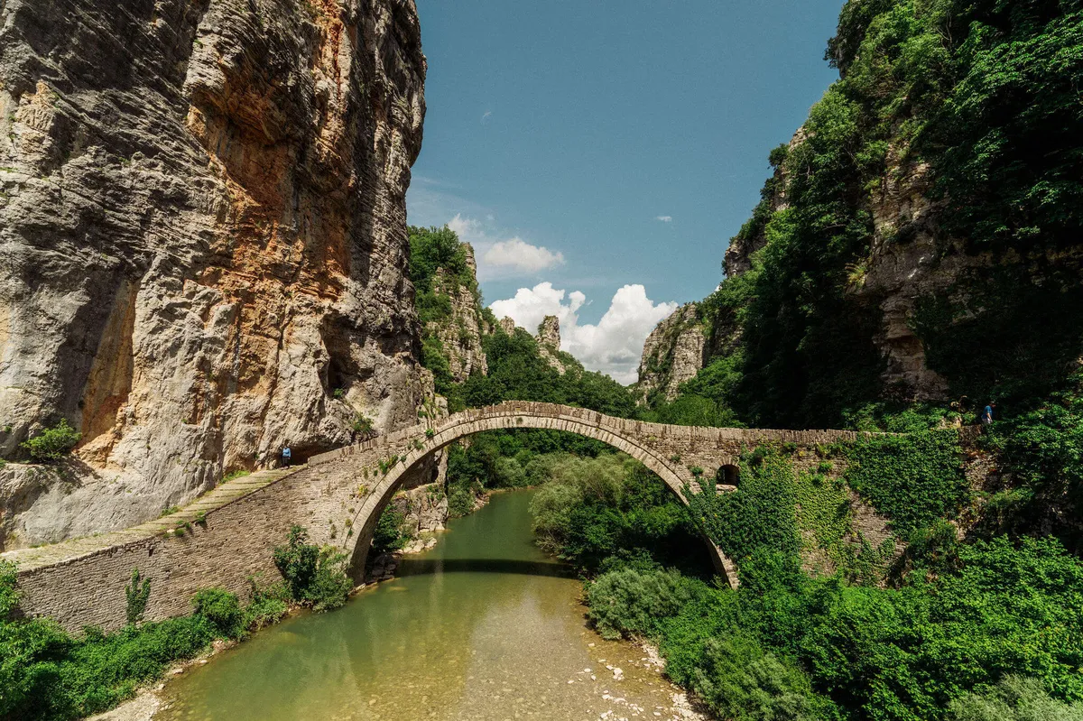 A stone bridge in Zagori Greece where Slow Cyclists ride