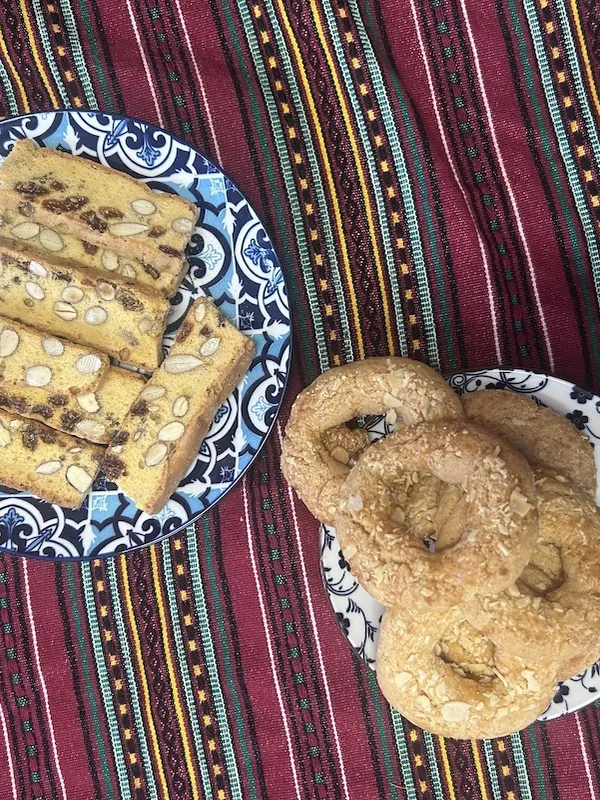Cretan Hard Biscuits