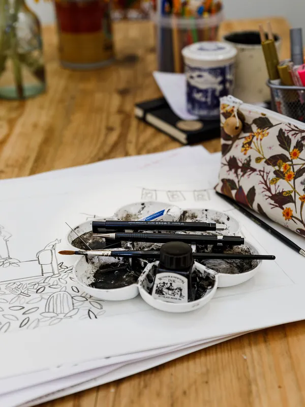 Livi Gosling Ilustrator Sitting - Credit Nat Aubry