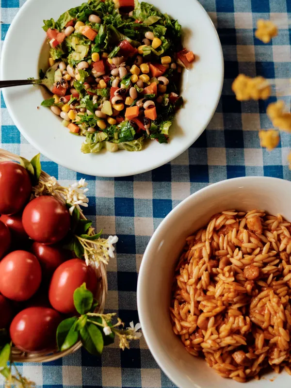 Orzo-and-salad-at-lunch-in-Crete-Greece-Slow-Cyclist