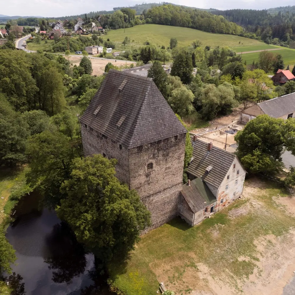 Princes-Tower-Siedlecin-visited-by-Slow-Cyclists-in-Lower-Silesia