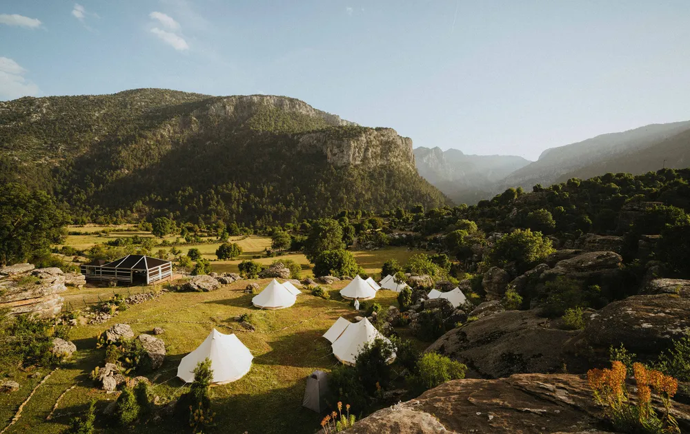 The-Slow-Cylist-luxury-tented-camp-in-Turkeys-Taurus-Mountains