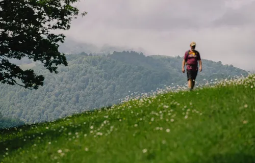 Walking-in-the-mountains-of-Armenia-on-Slow-Cyclist-journey